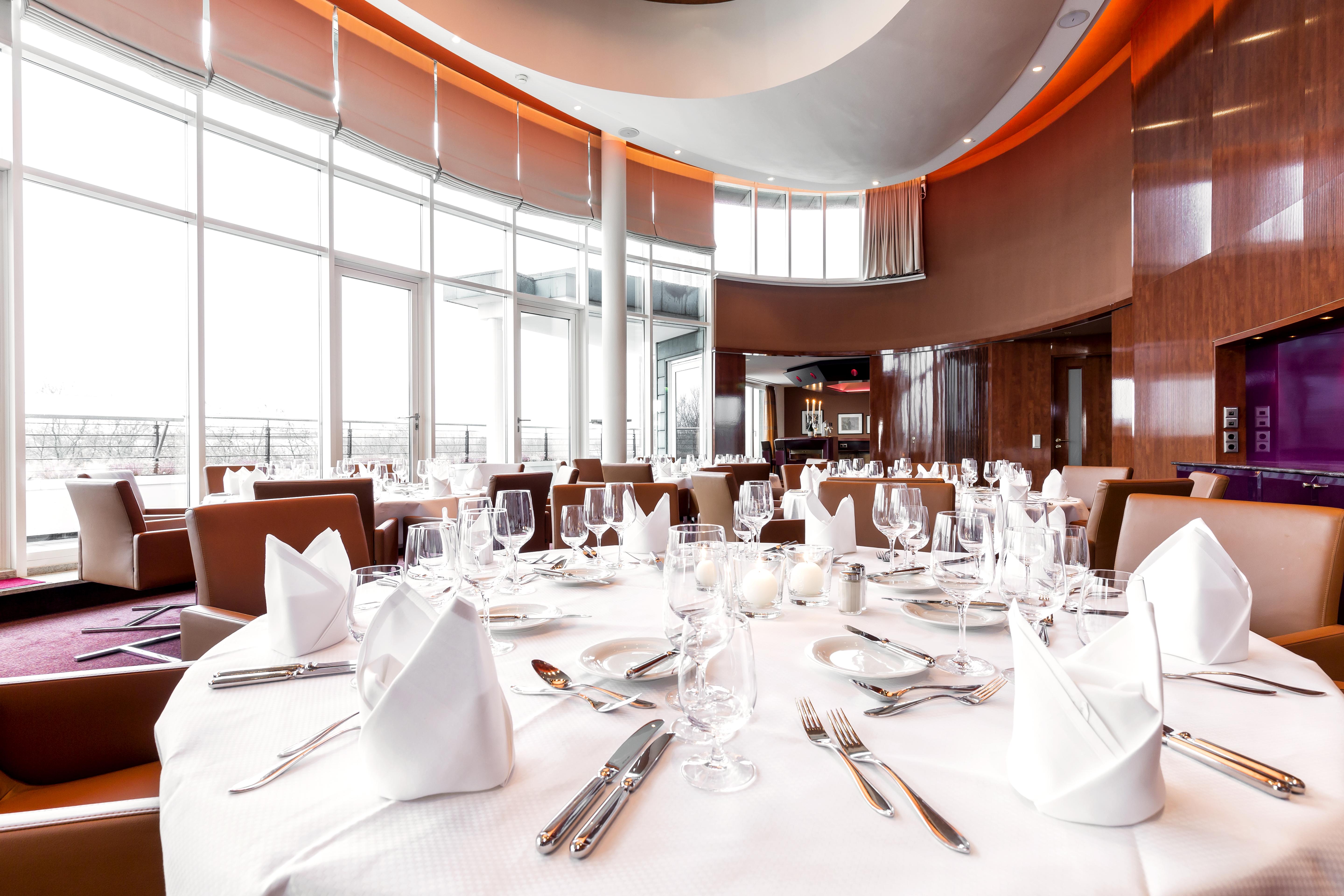 Grand Elysee Hamburg Ngoại thất bức ảnh The restaurant