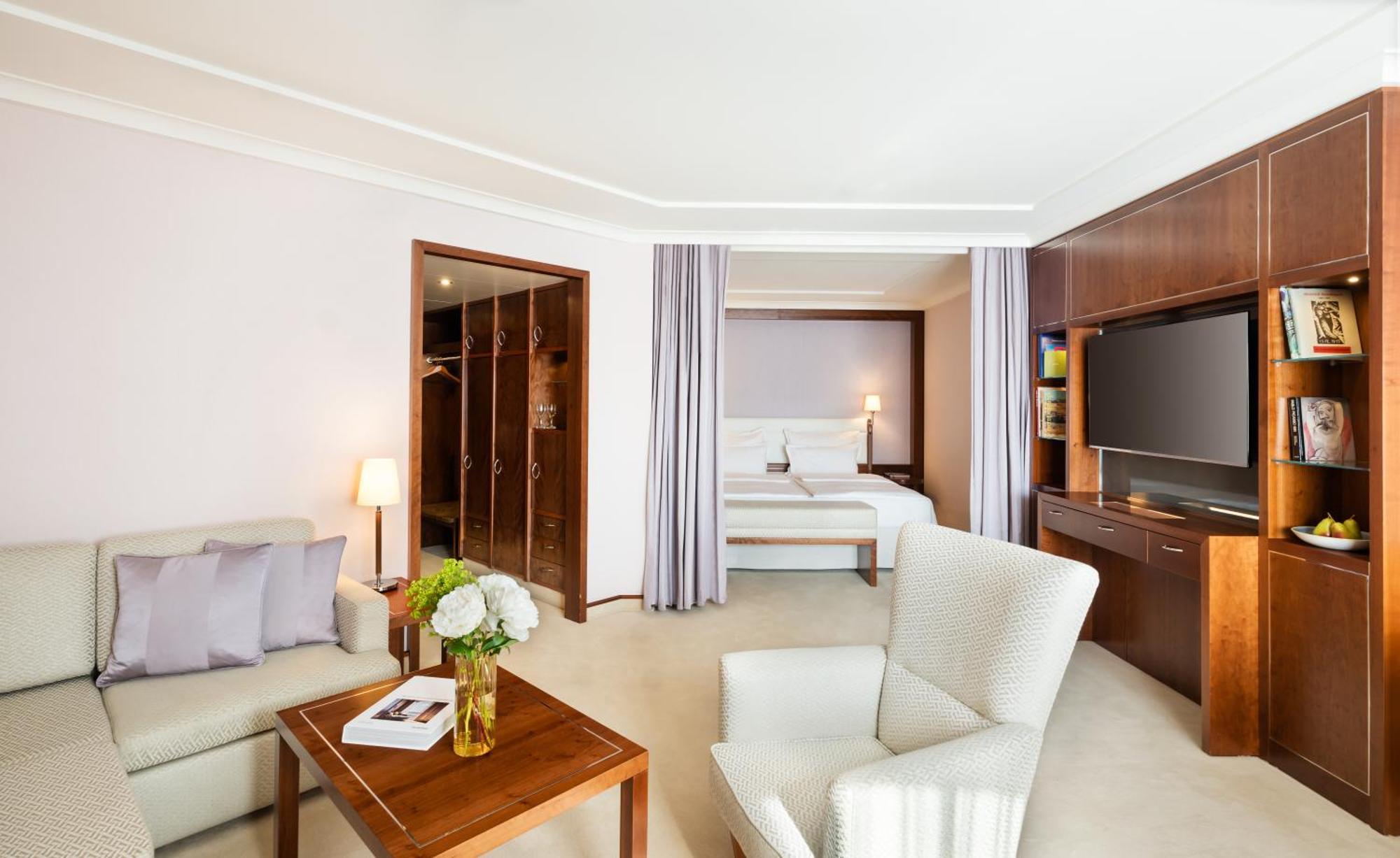 Grand Elysee Hamburg Ngoại thất bức ảnh Suite